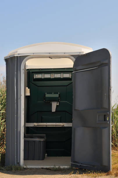 Best Portable bathroom rental  in Sand Springs, OK